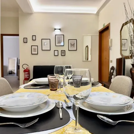 Elegant In Appio, Wi-fi, Subway Apartamento *