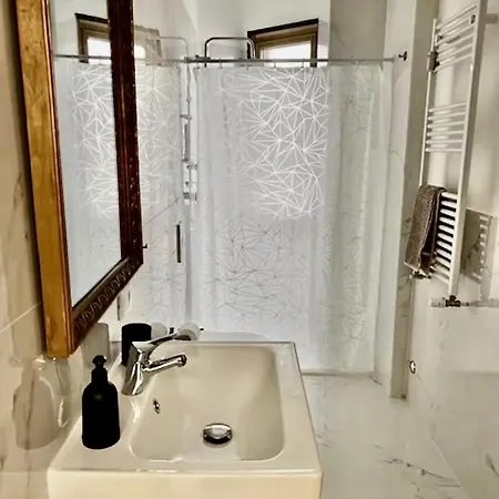 Elegant In Appio, Wi-fi, Subway Apartment *