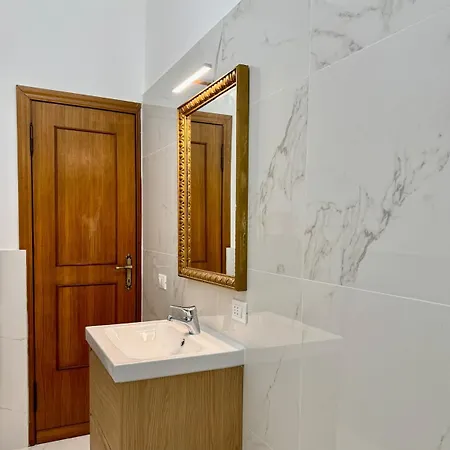 Apartment Elegant In Appio, Wi-fi, Subway *