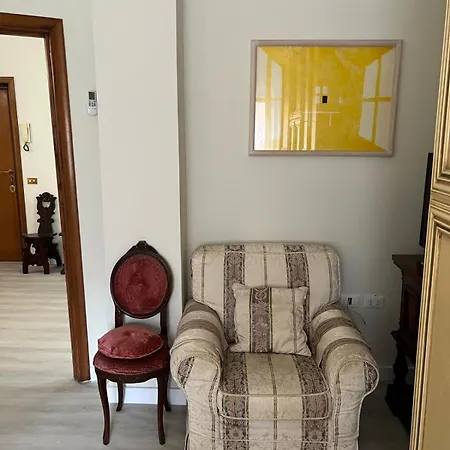 Elegant In Appio, Wi-fi, Subway * Rome