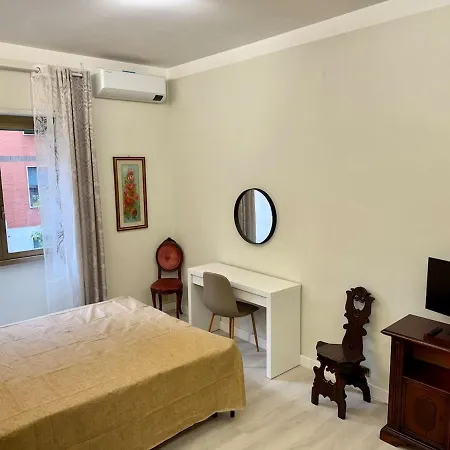 Elegant In Appio, Wi-fi, Subway Apartamento